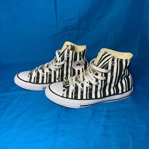 Converse Youth Size 3